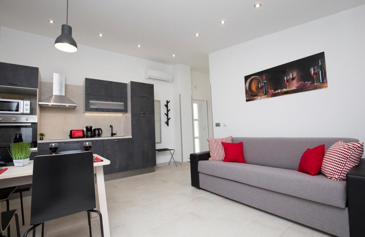 Villa Fides With Private Pool, Garden And Sea View Kastel Novi Bagian luar foto