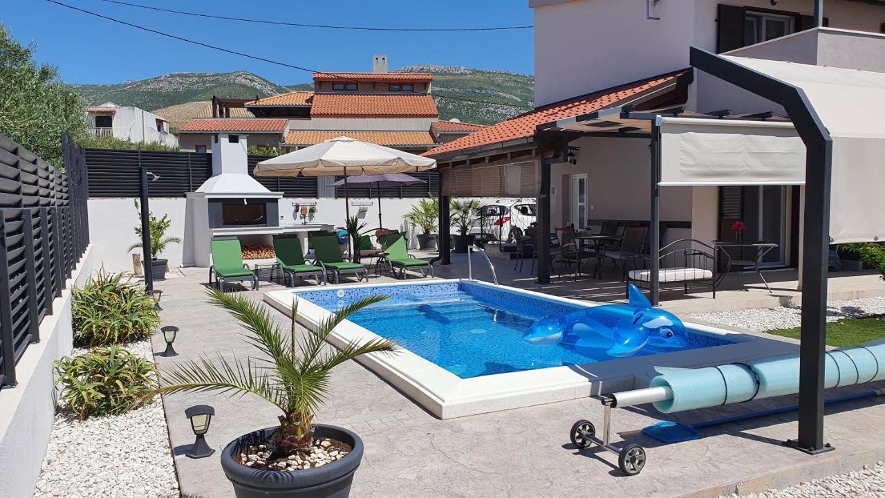 Villa Fides With Private Pool, Garden And Sea View Kastel Novi Bagian luar foto