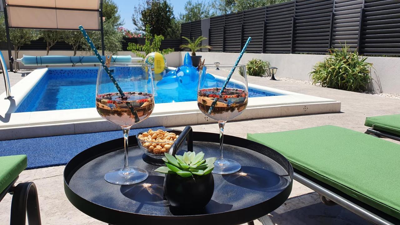 Villa Fides With Private Pool, Garden And Sea View Kastel Novi Bagian luar foto